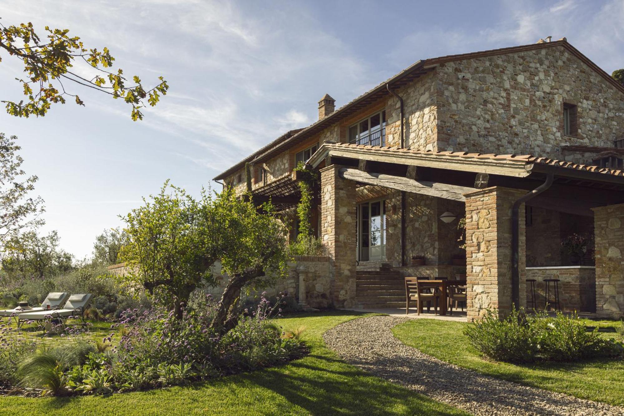Castello Di Casole, A Belmond Hotel, Tuscany Casole dʼElsa Exterior foto